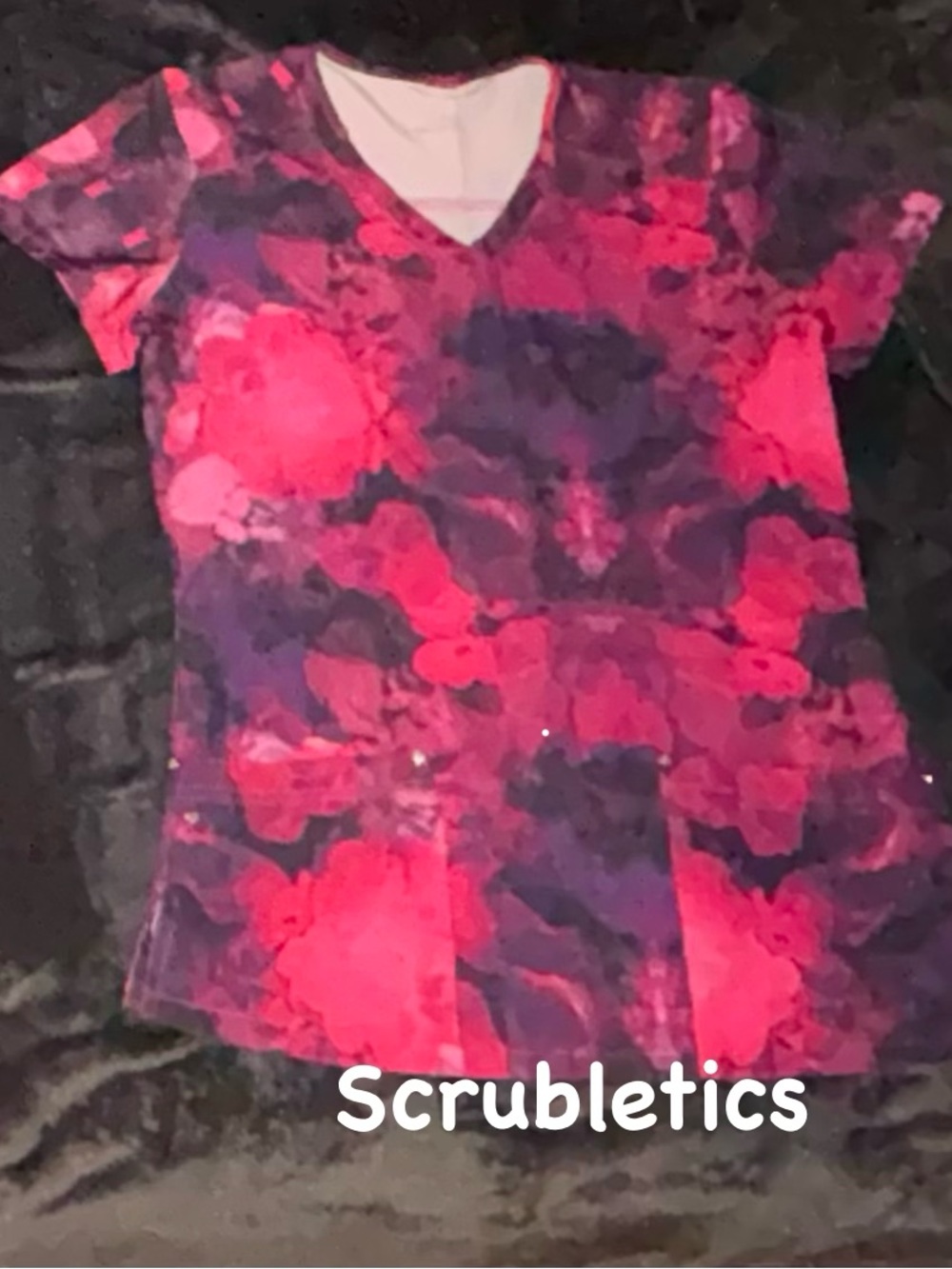 Women's V-Neck Short Sleeve Scrub Top in Pink & Purple Floral - Picture 2 of 2